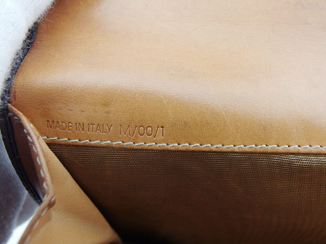 長財布 三つ折り ファスナー 財布 マカダム レディース メンズ ロゴプレート ブラウン ベージュ ゴールド 中古 長財布 三つ折り ファスナー 財布 マカダム レディース メンズ ロゴプレート ブラウン ベージュ ゴールド 中古