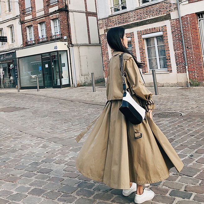 トレンチ風 アウター シャンパー ウインドブレーカー ロング丈 長袖 ボリューム袖 襟付き スーツ襟 フレア ワイド ベルト ウエストマーク シンプル カジュアル 大人 おしゃれ かっこいい レトロ