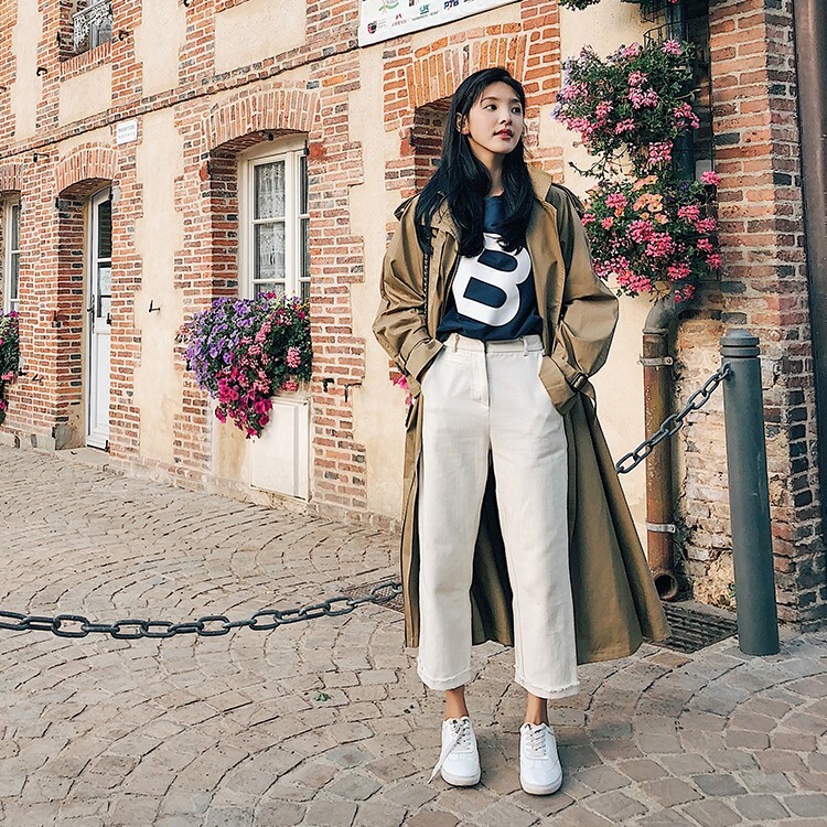 トレンチ風 アウター シャンパー ウインドブレーカー ロング丈 長袖 ボリューム袖 襟付き スーツ襟 フレア ワイド ベルト ウエストマーク シンプル カジュアル 大人 おしゃれ かっこいい レトロ