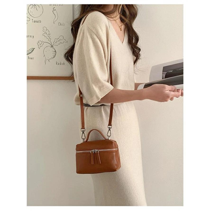 出荷が迅速である 独占販売 本革 ショルダーバッグ 小さめ レディース バニティバッグ 小さめ ミニショルダーバッグ レザー 斜め掛けバッグ ミニバッグ 軽い ファスナー付き 本革バッグ 肩 本日限り