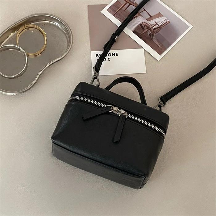 出荷が迅速である 独占販売 本革 ショルダーバッグ 小さめ レディース バニティバッグ 小さめ ミニショルダーバッグ レザー 斜め掛けバッグ ミニバッグ 軽い ファスナー付き 本革バッグ 肩 本日限り