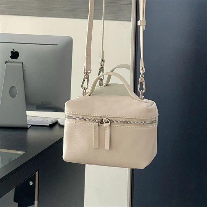 出荷が迅速である 独占販売 本革 ショルダーバッグ 小さめ レディース バニティバッグ 小さめ ミニショルダーバッグ レザー 斜め掛けバッグ ミニバッグ 軽い ファスナー付き 本革バッグ 肩 本日限り