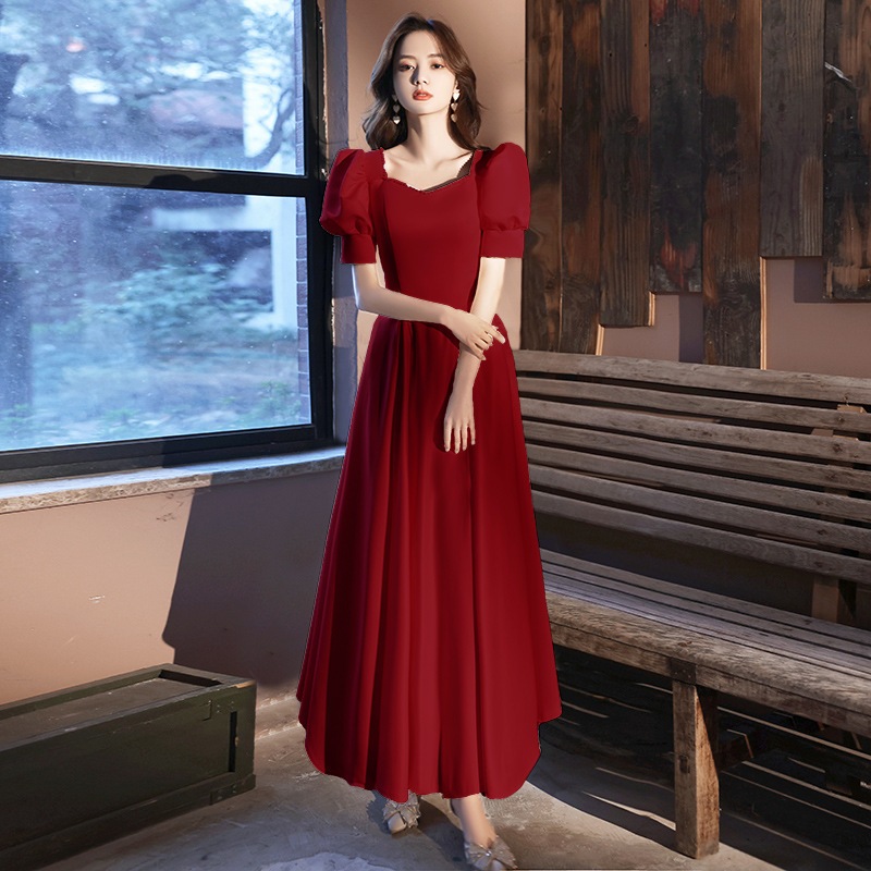 宴会イブニングドレス 2024 新しいライトシャンパンサテンパフスリーブロングドレスホストアート試験コーラスドレス 宴会イブニングドレス 2024 新しいライトシャンパンサテンパフスリーブロングドレスホストアート試験コーラスドレス