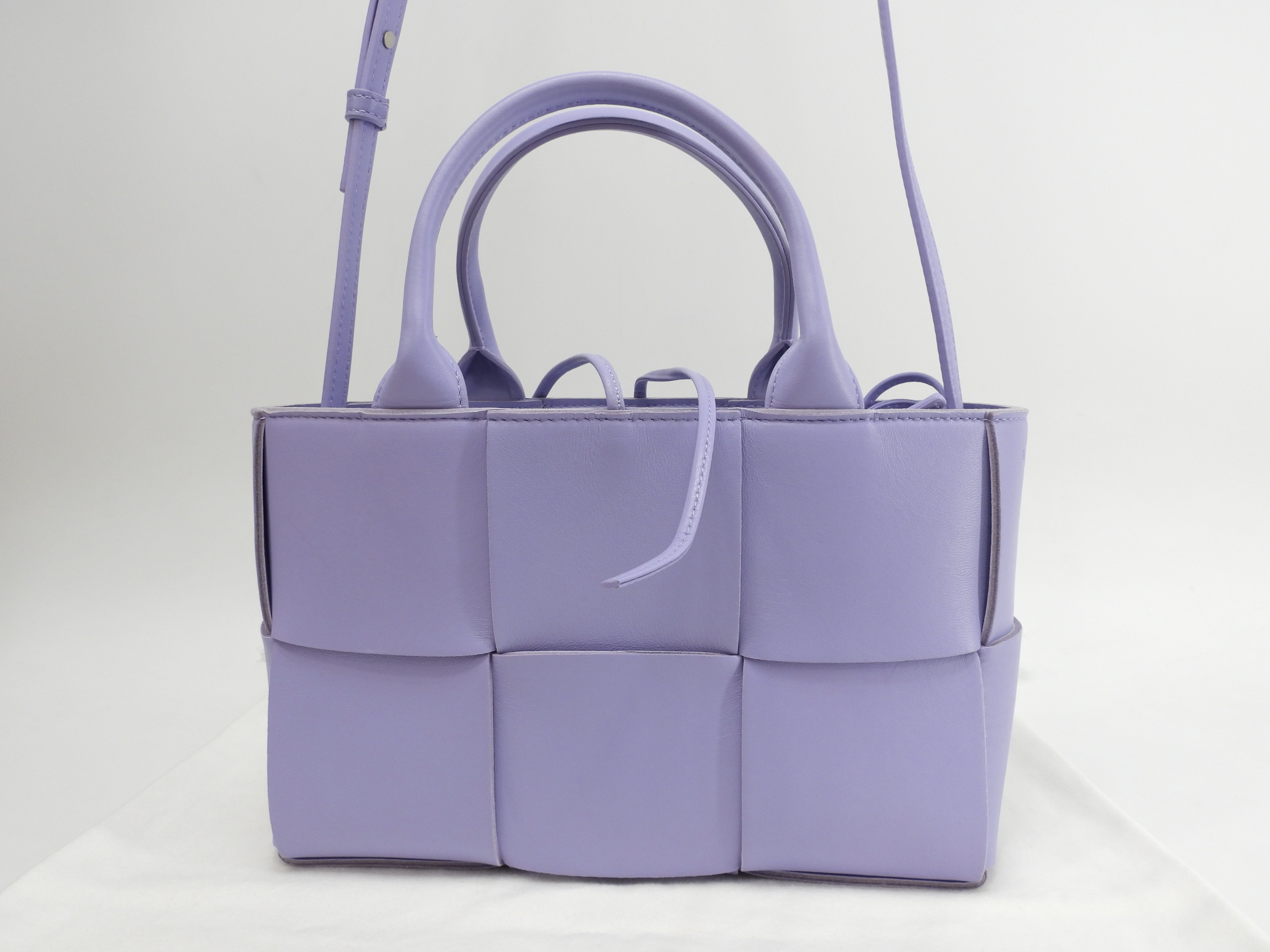 ミニトートバッグ アルコ レザー薄紫 s付ハンドバッグ 美品@B10212556N ミニトートバッグ アルコ レザー薄紫 s付ハンドバッグ 美品@B10212556N