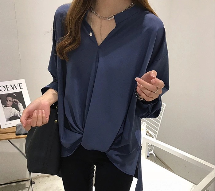 春秋の新しいシフォン シャツ 長袖 中で長いシャツ 上着