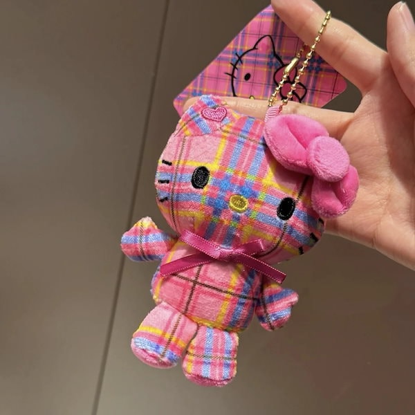ハローキティ ぬいぐるみ エアロビ 日焼け サンリオ マスコット kitty Qoo10] サンリオ 【限定ギフト】日焼けキティ キティ キテ