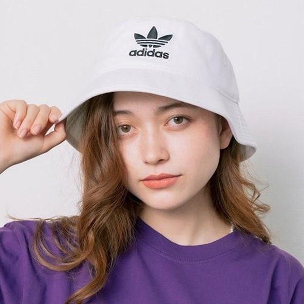 Qoo10] adidas 大人気 バケットハット 帽子 メンズ レ