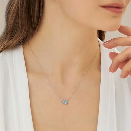 4cd519690【送料無料】【ラッピング無料】ヨンドシー 4℃ Summer Collection K10ホワイトゴールド ネックレス Luminous cutシリーズ 一粒 ブルー・トパーズ ブラ 4cd519690【送料無料】【ラッピング無料】ヨンドシー 4℃ Summer Collection K10ホワイトゴールド ネックレス Luminous cutシリーズ 一粒 ブルー・トパーズ ブラ