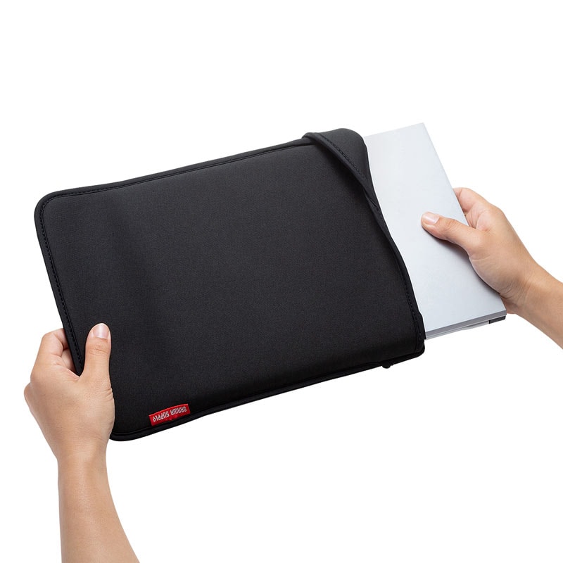 （まとめ買い）PCプロテクトスーツ 13.3インチワイド ブラック IN-WETSL13BK [x3]