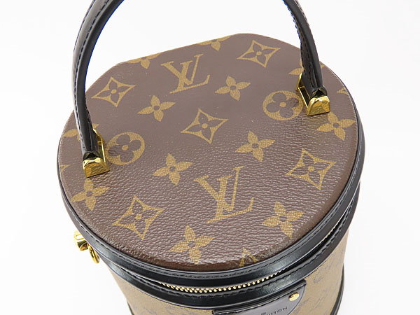 Qoo10] Louis Vuitton 超美品ルイヴィトンモノグラムリバースカン