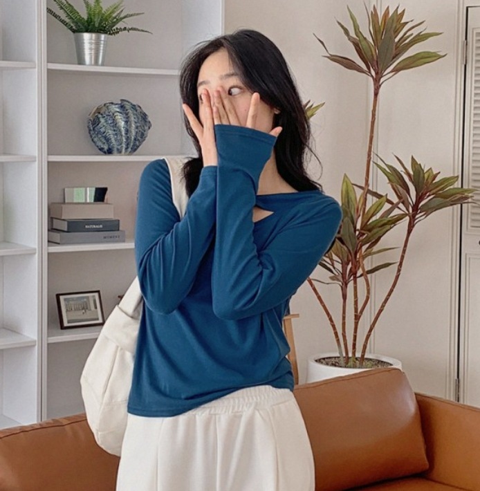 ロングTシャツ スリムフィット 肌見せ 甘辛 トップス デート Tシャツ カットソー プルオーバー 袖あり 長袖 萌袖 ラウンドネック 襟なし スリム 伸縮性 ロングTシャツ スリムフィット 肌見せ 甘辛 トップス デート T