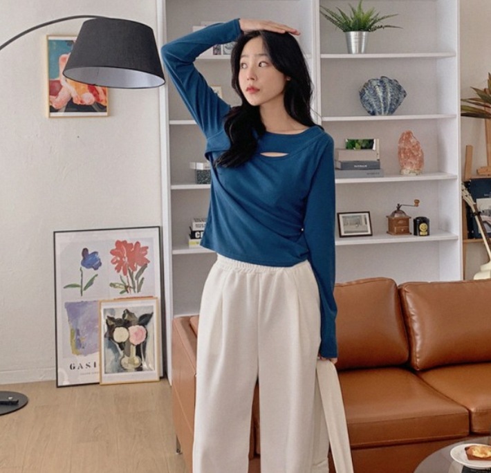 ロングTシャツ スリムフィット 肌見せ 甘辛 トップス デート Tシャツ カットソー プルオーバー 袖あり 長袖 萌袖 ラウンドネック 襟なし スリム 伸縮性 ロングTシャツ スリムフィット 肌見せ 甘辛 トップス デート T