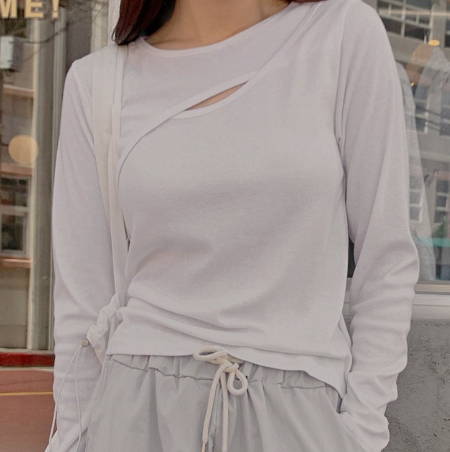 ロングTシャツ スリムフィット 肌見せ 甘辛 トップス デート Tシャツ カットソー プルオーバー 袖あり 長袖 萌袖 ラウンドネック 襟なし スリム 伸縮性 ロングTシャツ スリムフィット 肌見せ 甘辛 トップス デート T