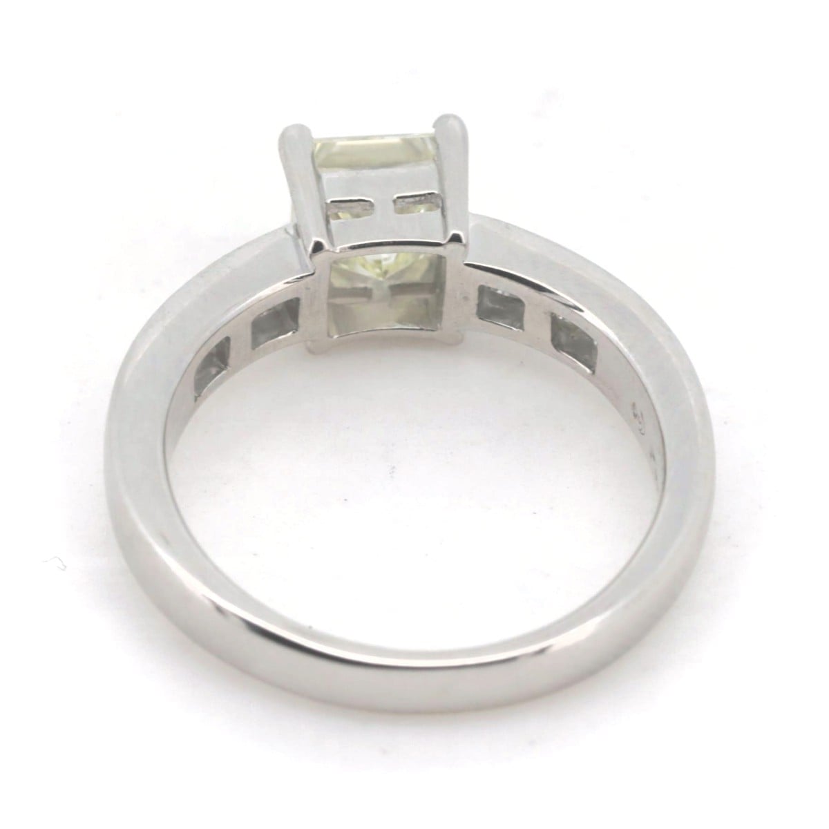 ダイヤモンド リング 指輪 1.02CT 0.40CT 9号 PT900(プラチナ) 質屋出品