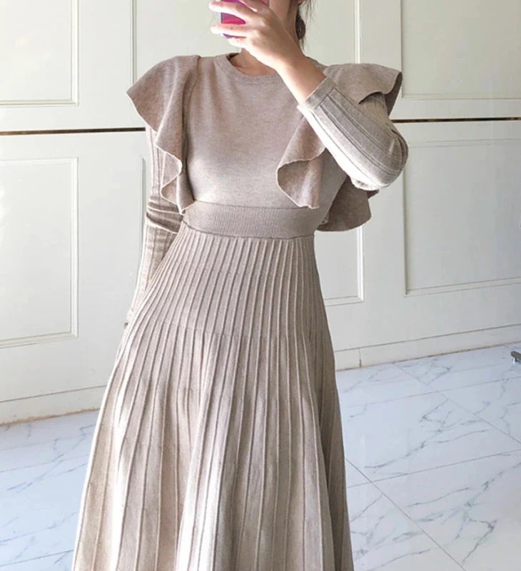 ニット フリル ミモレ ワンピース 長袖 ロング フレア プリーツ リブ ゆったり 体型カバー 流行 ガーリー フェミニン 可愛い カジュアル 春 秋 冬 ベージュ ブラック 黒 無地 レディース ニット フリル ミモレ ワンピース 長袖 ロング フレア プリーツ リブ ゆったり 体型カバー 流行 ガーリー フェミニン 可愛い カジュアル 春 秋 冬 ベージュ ブラック 黒 無地 レディース