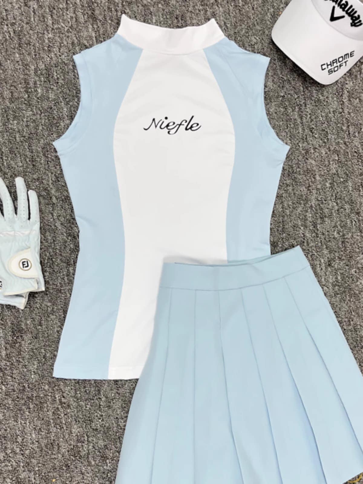 ゴルフウェア レディース スポーツウェア プリーツスカ 薄手 半袖 袖無し 長袖 日焼け止め PLシャツ Tシャツ スカート 上下セット 黒白 女性 テニスウェア 速乾 韓国風 おしゃれ772