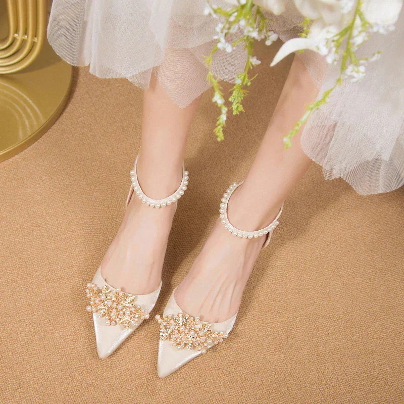 【急速出荷!】のハイヒールとがったを合わせる ファッションのハイヒールかかと太いかかと真珠