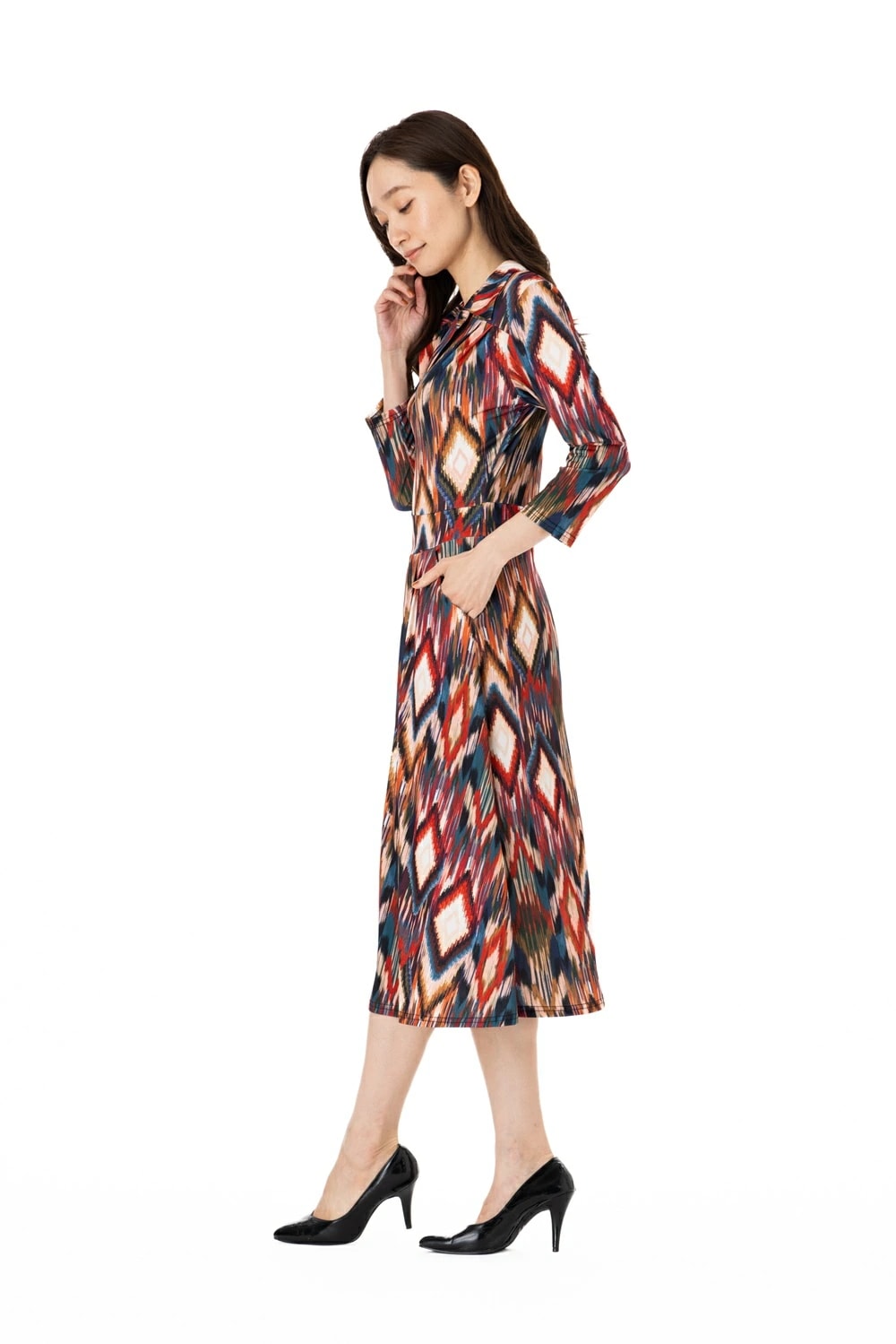 エジェリワンピース EGERIEワンピース T1 T2 T3サイズ 七分袖 ミモレ丈ワンピース 幾何柄 襟 ジャージー インポートワンピース マルチ エジェリワンピース EGERIEワンピース T1 T2 T3サイズ 七分袖 ミモレ丈ワンピース 幾何柄 襟 ジャージー インポートワンピース マルチ