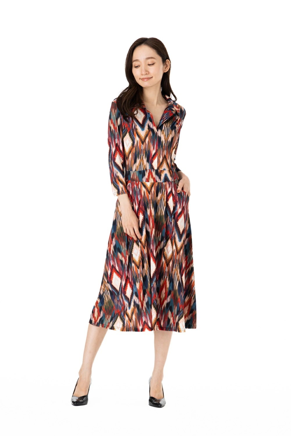 エジェリワンピース EGERIEワンピース T1 T2 T3サイズ 七分袖 ミモレ丈ワンピース 幾何柄 襟 ジャージー インポートワンピース マルチ エジェリワンピース EGERIEワンピース T1 T2 T3サイズ 七分袖 ミモレ丈ワンピース 幾何柄 襟 ジャージー インポートワンピース マルチ