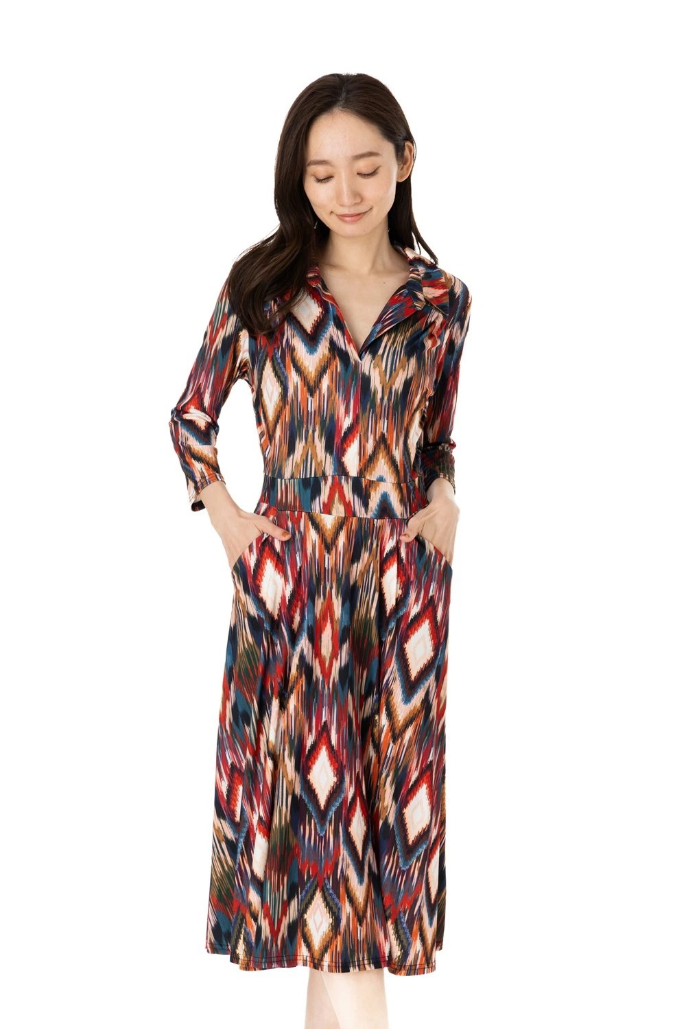 エジェリワンピース EGERIEワンピース T1 T2 T3サイズ 七分袖 ミモレ丈ワンピース 幾何柄 襟 ジャージー インポートワンピース マルチ エジェリワンピース EGERIEワンピース T1 T2 T3サイズ 七分袖 ミモレ丈ワンピース 幾何柄 襟 ジャージー インポートワンピース マルチ