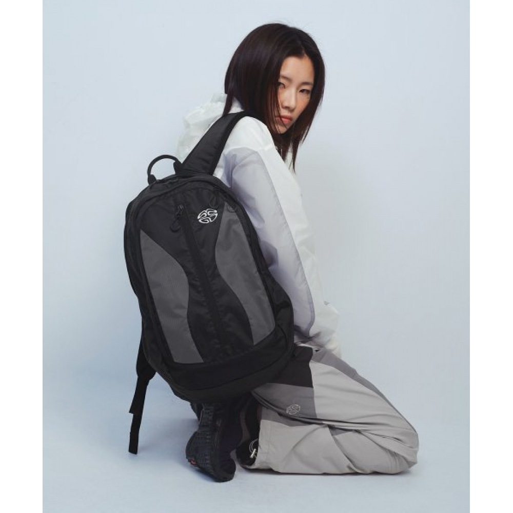 マハグリッドエクリプスウェーブバックパックブラック (MG2ESMAB53A)