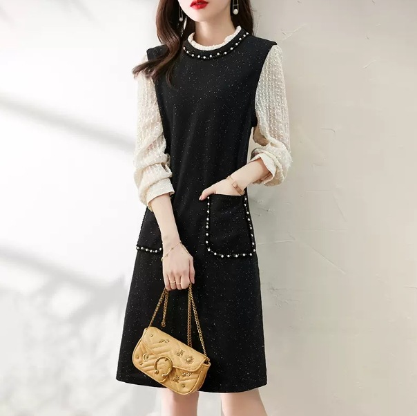 ワンピース 膝丈 袖あり 長袖 ドッキング デザイン 美ライン パール ニュアンス レース シフォン フリル レイヤード ポケット 装飾 軽やか バイカラー ロマンチック かわいい 大人可愛い