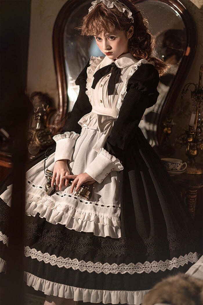【急速出荷】ロリータ メイド 3点セット 秋冬 長袖 コスプレ ワンピース エプロン ゴシック 可愛い エレガント 華麗 豪華 ふんわり スカート ボリューム メイド服 メイド喫茶 メイドカフェ レデ