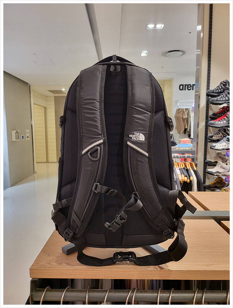NM2SQ10 ASCEND LT 20 リュック リュックサック バックパック 登山 トレッキング アウトドア キャンプ ビジネス 大容量 たっぷり ビッグショット ホットショット 韓国 20L