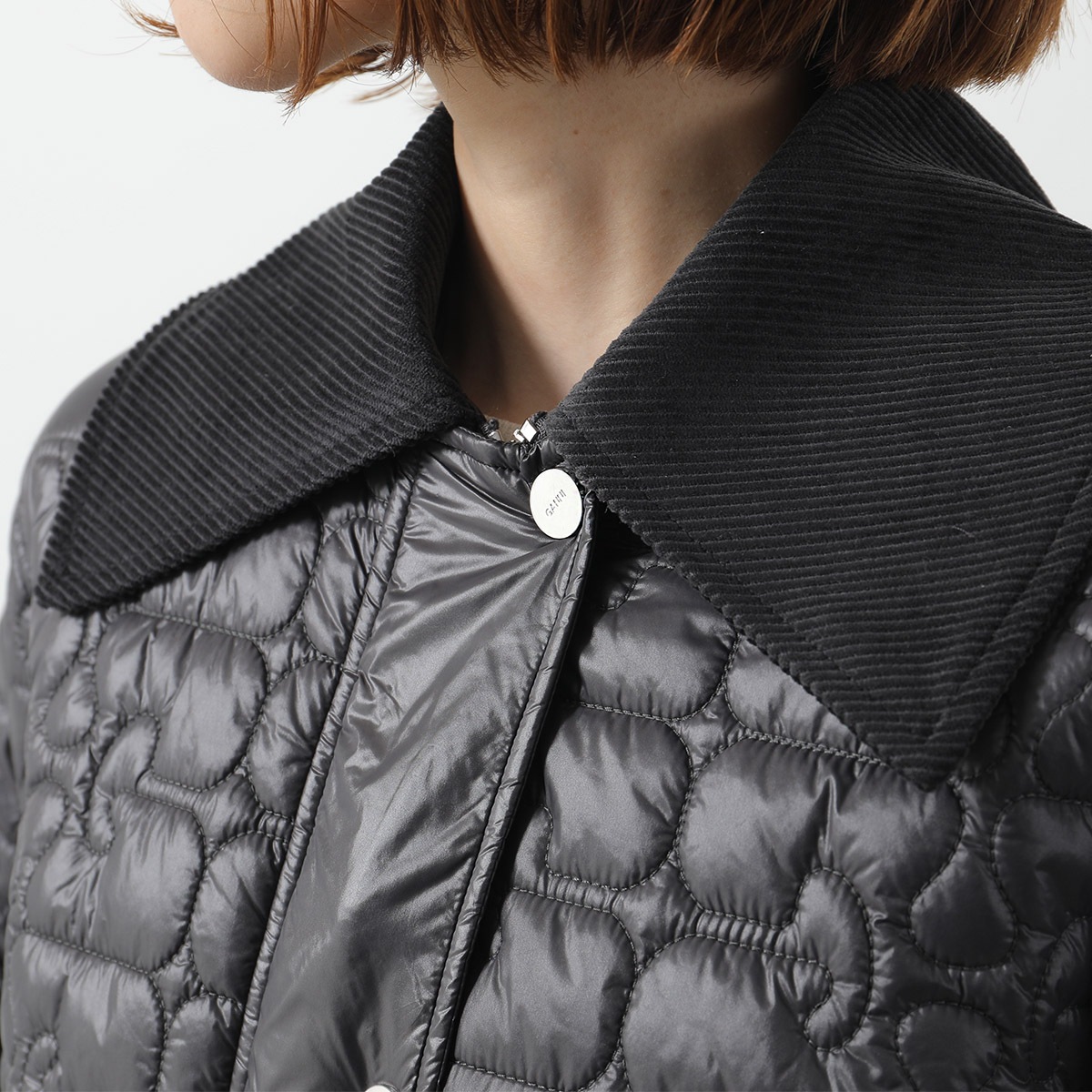 GANNI ガニー キルティングジャケット Shiny Quilt Midi Jacket W0343 W0397 レディース ブルゾン 中綿 軽量 ミディ丈 カラー2色 GANNI ガニー キルティングジャケット Shiny Quilt Midi Jacket W0343 W0397 レディース ブルゾン 中綿 軽量 ミディ丈 カラー2色