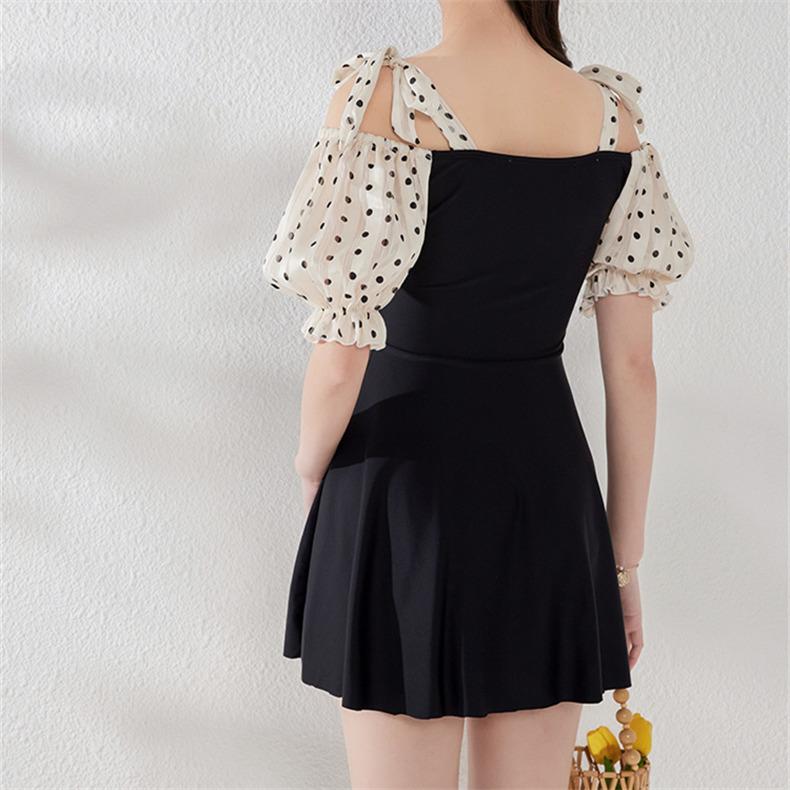 【急速出荷!】レディース 水着 ワンピース水着 女性 ビーチウェア 半袖 ドット柄 黒 イベント 旅行 インナーパンツ付き 水泳 海辺 夏 可愛い 女子水着 ポイントの使用 【急速出荷!】レディース 水着 ワンピース水着 女性 ビーチウェア 半袖 ドット柄 黒 イベント 旅行 インナーパンツ付き 水泳 海辺 夏 可愛い 女子水着 ポイントの使用