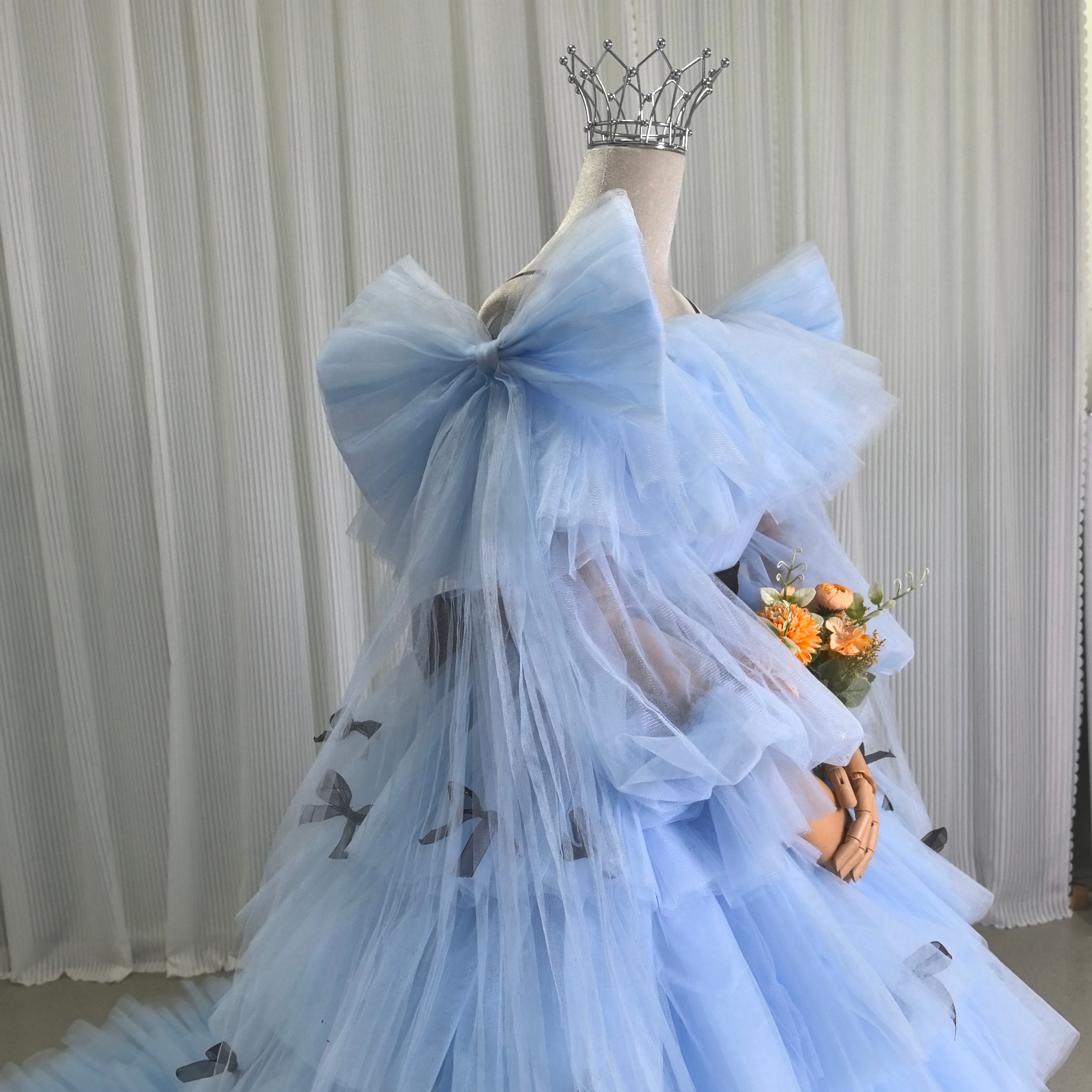 カラードレス ブルー ベアトップ ティアードのドレス リボン 姫袖 プリンセスライン チュールドレス 花嫁_3