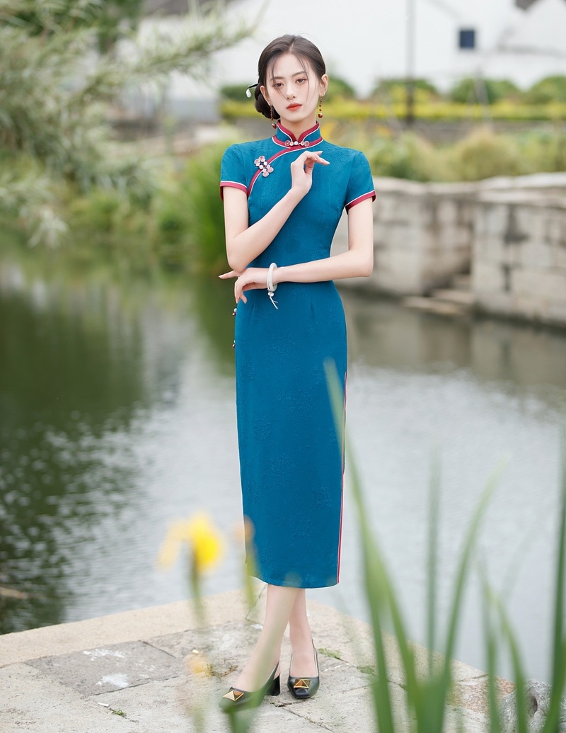 ワンピースドレスドレス女性のための赤い長いチョンサム2025レトロなスタイルの若い女の子の毎日のスリムでエレガントなドレス ワンピースドレスドレス女性のための赤い長いチョンサム2025レトロなスタイルの若い女の子の毎日のスリムでエレガントなドレス