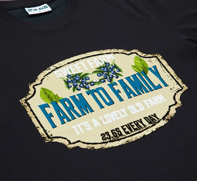 [23.65] FAMILY T-SHIRT