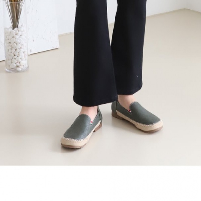 (ニナスパリ)フラワープリントラウンドレザーローファー (ニナスパリ)フラワープリントラウンドレザーローファー