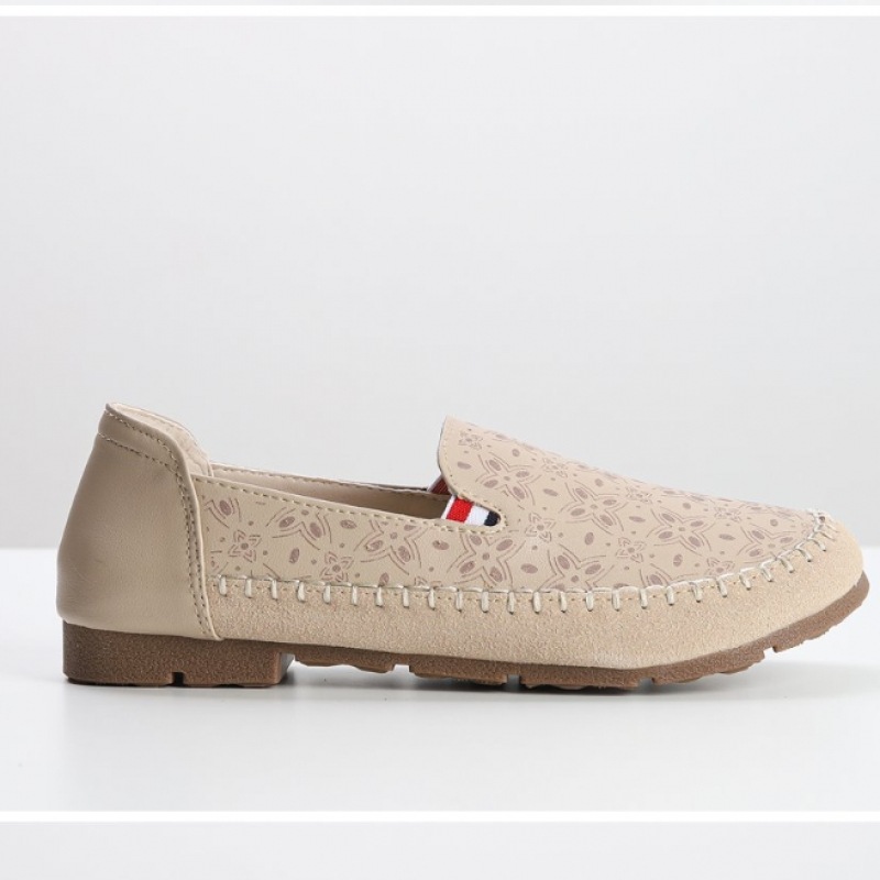 (ニナスパリ)フラワープリントラウンドレザーローファー (ニナスパリ)フラワープリントラウンドレザーローファー