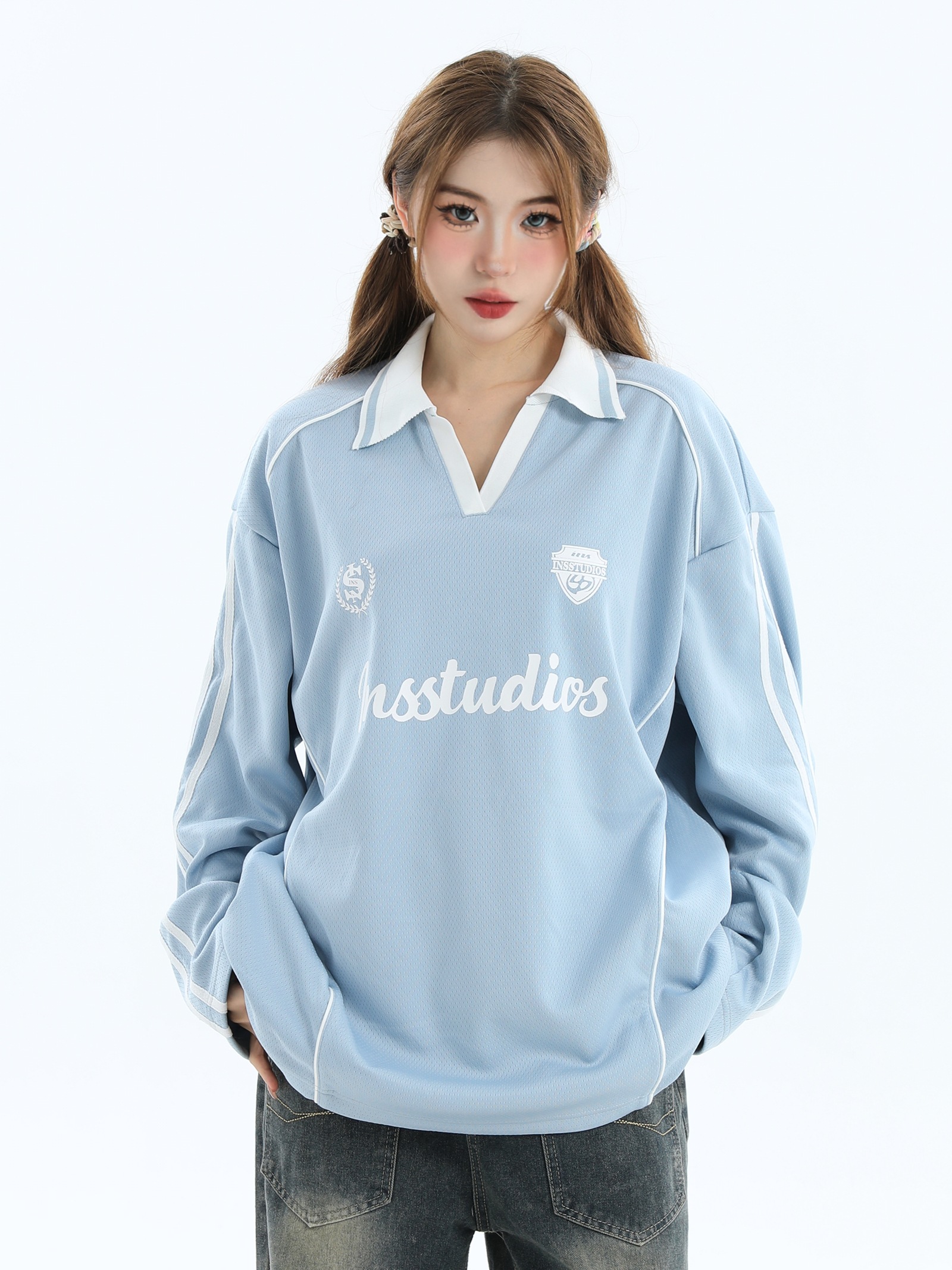 2025秋冬 トップスバイカラー長袖TシャツかわいいVネックK-POP黑白レディース韓国風ロゴルーズゆったりカジュアルおしゃれサイズ袖グラフィックシルエットファッション系サイドシャツフット春スポーツT_7