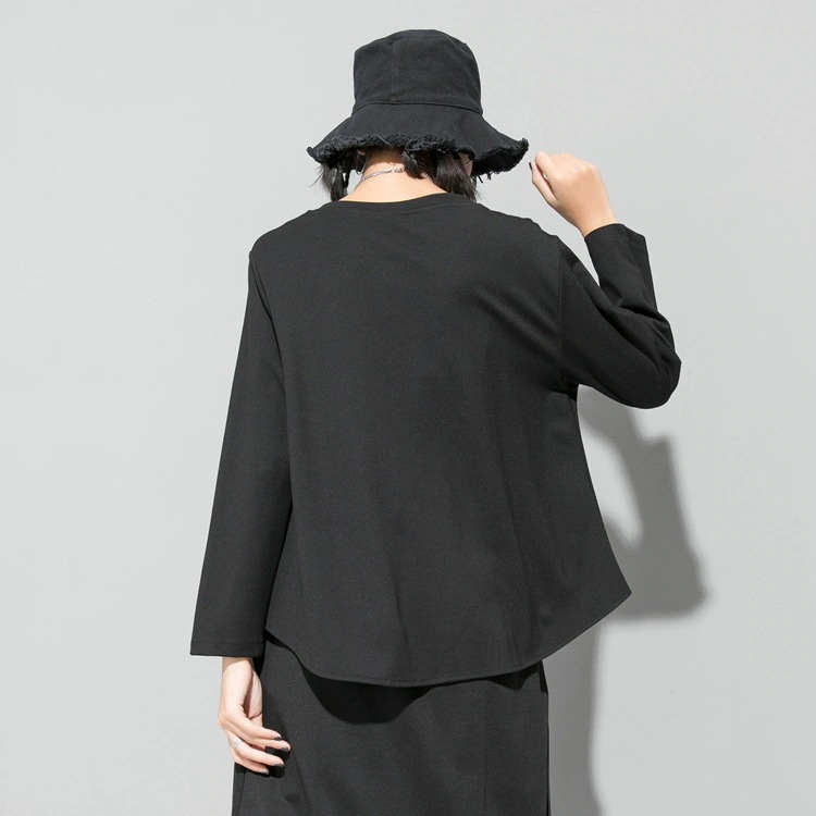 欧米新型の暗い冷淡な個性長袖のtシャツ不規則なレディースブラック