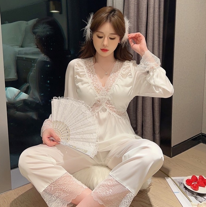 セットアップ ルームウェア パジャマ 部屋着 寝巻き ナイトウェア 長袖 Vネック レース 薄手 上下セット 大人 上品 エキゾチック セクシー 春 秋 冬 レディース お泊まり 旅行 韓国 スタイル