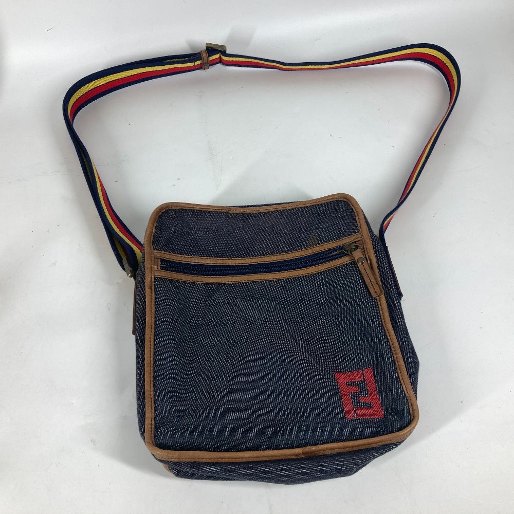 ショルダーバッグ ロゴ ポシェット 斜め掛け カバン デニム ブルー ショルダーバッグ ロゴ ポシェット 斜め掛け カバン デニム ブルー