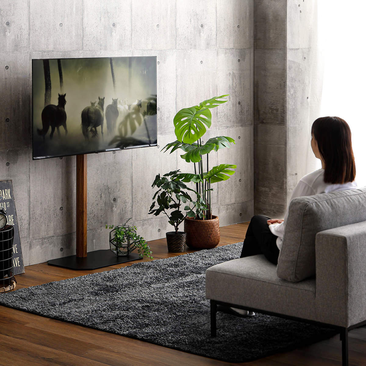 TVスタンド ハイタイプ 八角支柱 32-65型対応 木目調 テレビスタンド 壁寄せ テレビ台 スタンド コーナー 高さ調節 伸縮 TVラック 耐震 壁面 壁掛け風 コーナー型 シャビーオーク TVスタンド ハイタイプ 八角支柱 32-65型対応 木目調 テレビスタンド 壁寄せ テレビ台 スタンド コーナー 高さ調節 伸縮 TVラック 耐震 壁面 壁掛け風 コーナー型 シャビーオーク