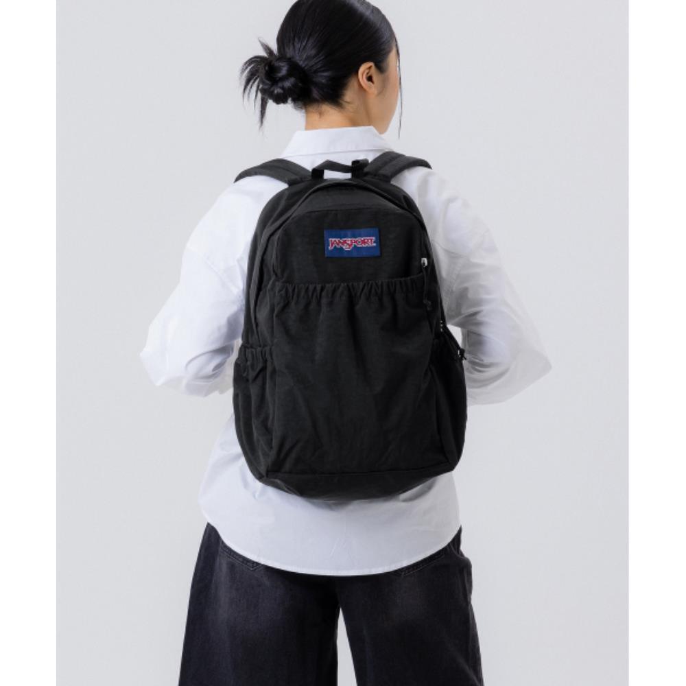 jansport Slouch Pack BLACK JS0A85NV008 jansport Slouch Pack BLACK JS0A85NV008