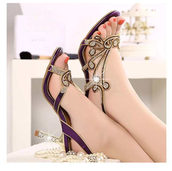 サンダル ラインストーン ヒール8cm アシンメトリー キラキラ バッグストラップ ハイヒール かかとあり リゾートサンダル オシャレ きれ サンダル ラインストーン ヒール8cm アシンメトリー キラキラ バッグストラップ ハイヒール かかとあり リゾートサンダル オシャレ きれ