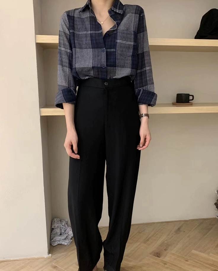 レディース トップス シャツ 7分袖 長袖 Vネック 襟付き 角襟 かわいい 大人可愛い きれいめ シンプル カジュアル 上品 おしゃれ レトロ こなれ感 ガーリー クール 主役級 ラブリー キュート