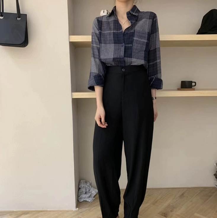レディース トップス シャツ 7分袖 長袖 Vネック 襟付き 角襟 かわいい 大人可愛い きれいめ シンプル カジュアル 上品 おしゃれ レトロ こなれ感 ガーリー クール 主役級 ラブリー キュート