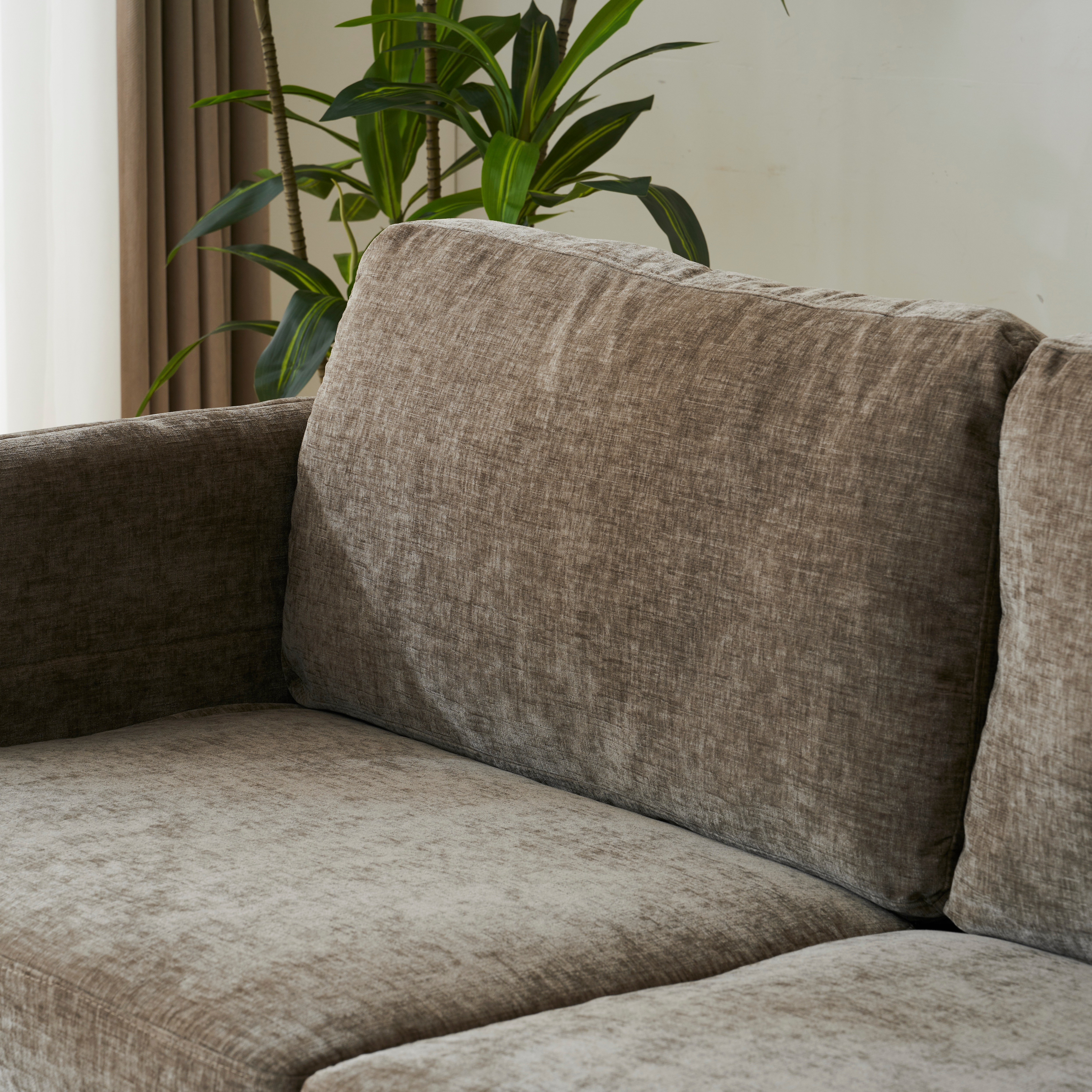 【大好評！最安値挑戦!】ソファー 2人掛け 脚付き 肘付き 1人用にも おしゃれ かわいいGG5683 Brown Solid WoodG40