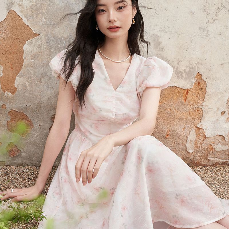 ピンクフラワー エレガントワンピース 2025夏新作 パフスリーブ シェイプアップ ロングワンピース ワンピース ワンピース レディース ロングワンピース ワンピース 夏 パーティードレス 韓国 ワン ピンクフラワー エレガントワンピース 2025夏新作 パフスリーブ シェイプアップ ロングワンピース ワンピース ワンピース レディース ロングワンピース ワンピース 夏 パーティードレス 韓国 ワン