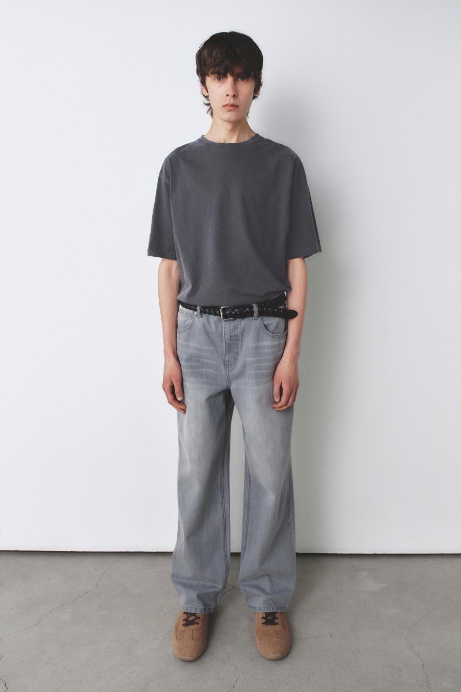 INSILENCE】 HAND DRAWING GRAPHIC T-SHIRT : 2COLORS