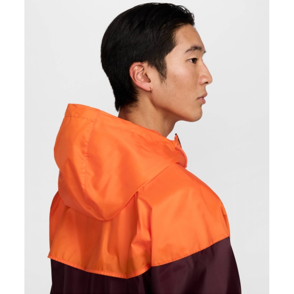 ナイキスポーツウェアウィンドランナーフード付きジャケット M-バーガンディクラッシュ:セーフティオレンジ:バーガンディクラッシュ/DA0002-652