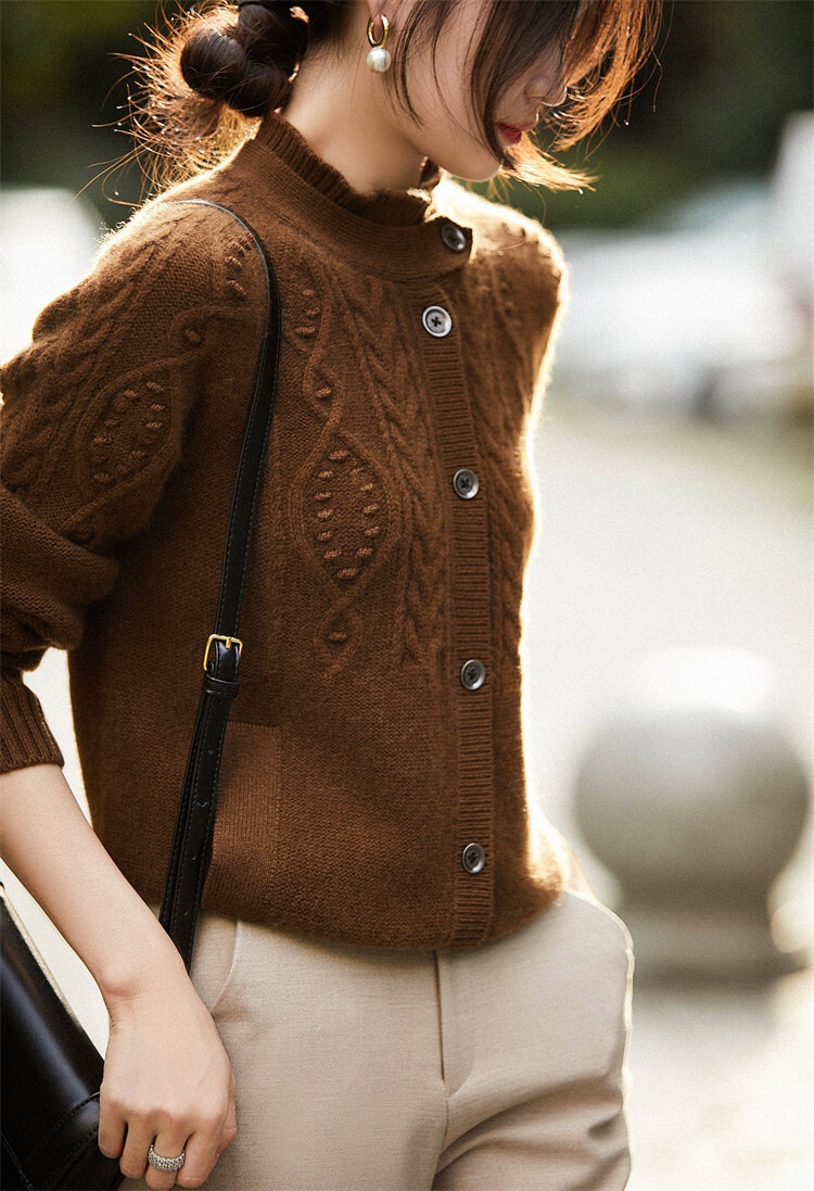 ニットセーター レトロ モテアイテム トップス ニットソー セーター カーディガン 白トップス 袖あり 長袖 Uネック ハイネック スリム ストレート スマート 編み込み ニット 厚手 かわいい