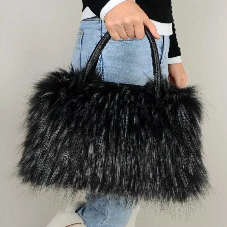 新作 毛むくじゅう女性用リストポーチふわふわウィンター クラッチバッグ大容量おしゃれなホワイト新作ファーバッグ 新作 毛むくじゅう女性用リストポーチふわふわウィンター クラッチバッグ大容量おしゃれなホワイト新作ファーバッグ